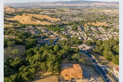 9045 Tea Tree Way, Gilroy, CA 95020 - Photo 7