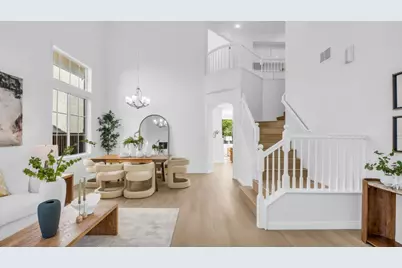 1215 Mayberry Ln, San Jose, CA 95131 - Photo 3