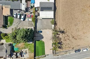 9 Hughes Rd, Watsonville, CA 95076 - Photo 37