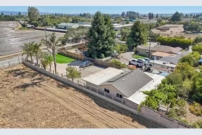 9 Hughes Rd, Watsonville, CA 95076 - Photo 41