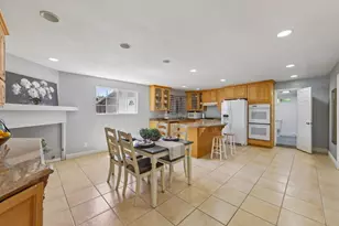 9 Hughes Rd, Watsonville, CA 95076 - Photo 9