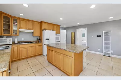 9 Hughes Rd, Watsonville, CA 95076 - Photo 17
