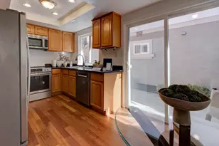 1213 Manet Dr, Sunnyvale, CA 94087 - Photo 17