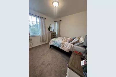 1952 Gus Villalta Dr, Los Banos, CA 93635 - Photo 29