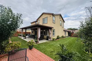 1952 Gus Villalta Dr, Los Banos, CA 93635 - Photo 13