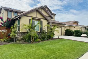 1952 Gus Villalta Dr, Los Banos, CA 93635 - Photo 3