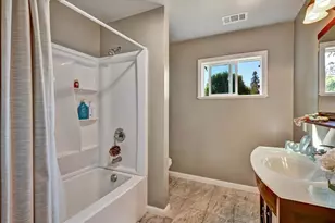 443 Fourth Ave, Redwood City, CA 94063 - Photo 21