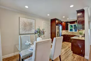 443 Fourth Ave, Redwood City, CA 94063 - Photo 13