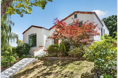 2201 Hillside Dr, Burlingame, CA 94010 - Photo 47