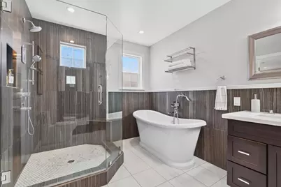 2201 Hillside Dr, Burlingame, CA 94010 - Photo 25