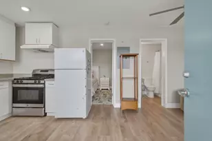 862 4th St, Hollister, CA 95023 - Photo 57