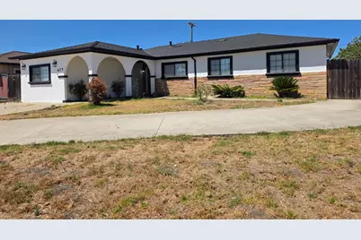 629 Chaparral, Salinas, CA 93906 - Photo 1