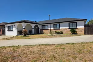 629 Chaparral, Salinas, CA 93906 - Photo 1