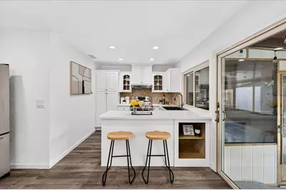 289 Martinvale Ln, San Jose, CA 95119 - Photo 11