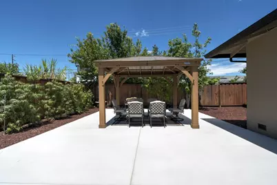 5691 San Lorenzo Dr, San Jose, CA 95123 - Photo 21