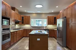 4021 Campana Dr, Palo Alto, CA 94306 - Photo 1