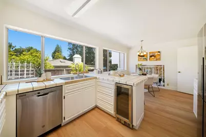 15055 Blossom Hill Rd, Los Gatos, CA 95032 - Photo 19