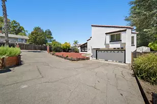 15055 Blossom Hill Rd, Los Gatos, CA 95032 - Photo 3