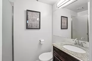 18 Hillbarn Ct, San Mateo, CA 94403 - Photo 27