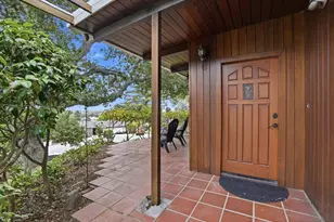 18 Hillbarn Ct, San Mateo, CA 94403 - Photo 5