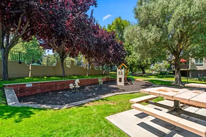845 N Humboldt St 210, San Mateo, CA 94401 - Photo 31