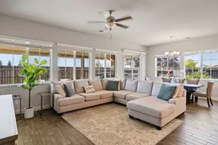 806 Fairywren Ct, Lincoln, CA 95648 - Photo 19