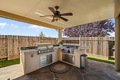 806 Fairywren Ct, Lincoln, CA 95648 - Photo 29