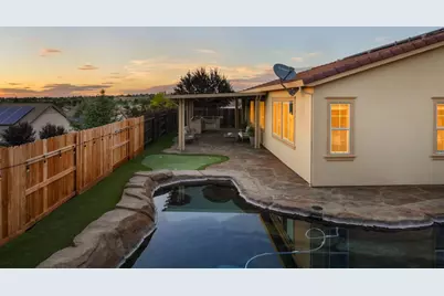 806 Fairywren Ct, Lincoln, CA 95648 - Photo 33