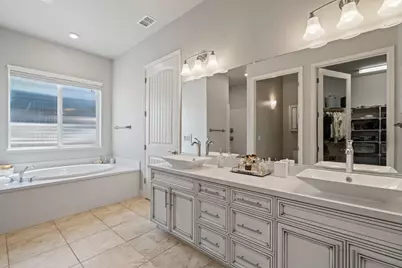 806 Fairywren Ct, Lincoln, CA 95648 - Photo 27