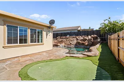 806 Fairywren Ct, Lincoln, CA 95648 - Photo 31