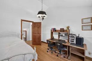 13204 Wright Way, Los Altos Hills, CA 94022 - Photo 53