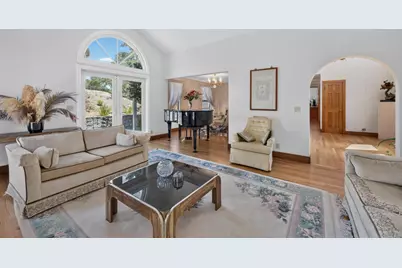 13204 Wright Way, Los Altos Hills, CA 94022 - Photo 15