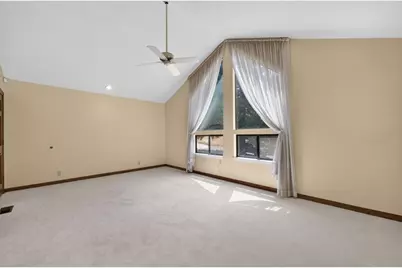 13204 Wright Way, Los Altos Hills, CA 94022 - Photo 43