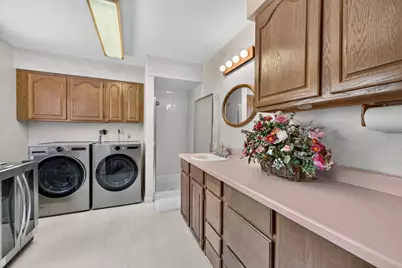 13204 Wright Way, Los Altos Hills, CA 94022 - Photo 61