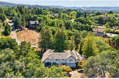 13204 Wright Way, Los Altos Hills, CA 94022 - Photo 101
