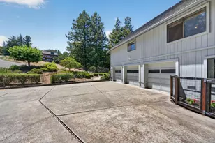13204 Wright Way, Los Altos Hills, CA 94022 - Photo 93