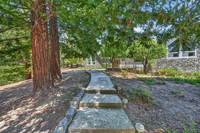 13204 Wright Way, Los Altos Hills, CA 94022 - Photo 9