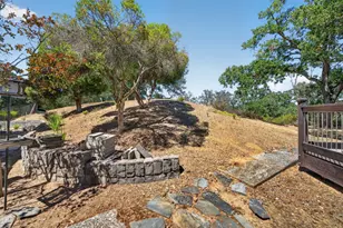13204 Wright Way, Los Altos Hills, CA 94022 - Photo 97