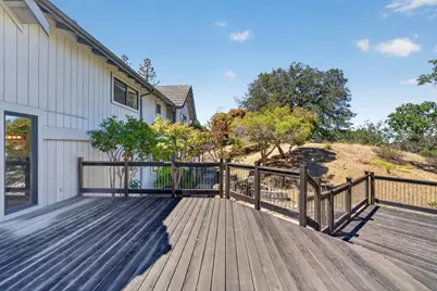13204 Wright Way, Los Altos Hills, CA 94022 - Photo 89