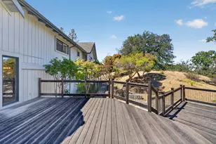 13204 Wright Way, Los Altos Hills, CA 94022 - Photo 89