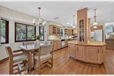 13204 Wright Way, Los Altos Hills, CA 94022 - Photo 25
