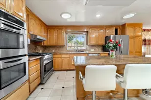 2099 Emory St, San Jose, CA 95128 - Photo 11
