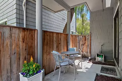 913 Shoreline Dr, San Mateo, CA 94404 - Photo 23