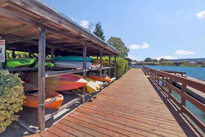 913 Shoreline Dr, San Mateo, CA 94404 - Photo 31