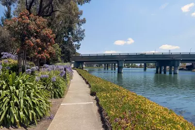 913 Shoreline Dr, San Mateo, CA 94404 - Photo 27