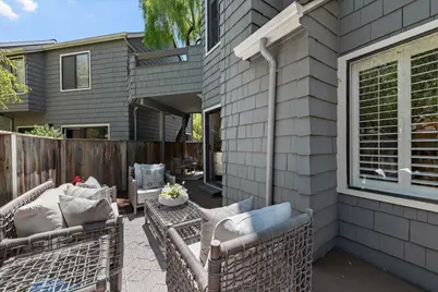 913 Shoreline Dr, San Mateo, CA 94404 - Photo 25