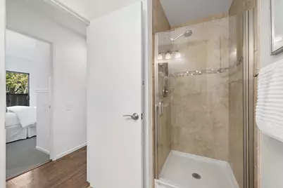 913 Shoreline Dr, San Mateo, CA 94404 - Photo 17
