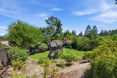 512 Lakemead Way, Redwood City, CA 94062 - Photo 21