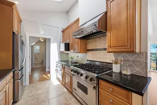 512 Lakemead Way, Redwood City, CA 94062 - Photo 29