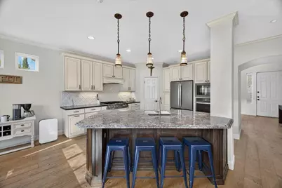 15 Victoria Cir, Salinas, CA 93906 - Photo 7